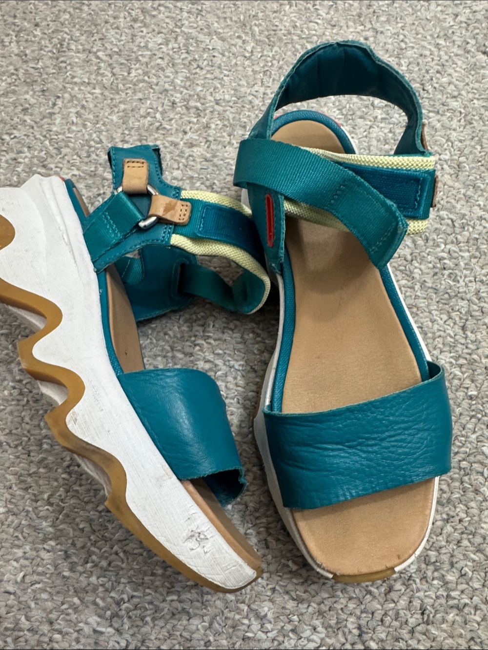 Sorel leather Women's Comfort Sandals with Adjustable Straps